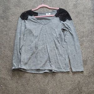 Lace detailed long sleeve